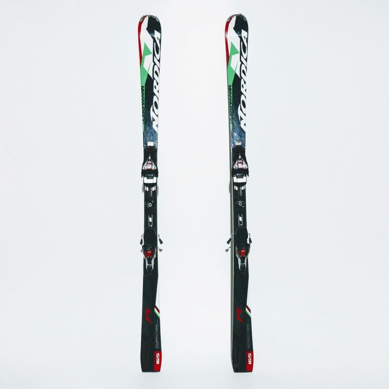 schiuri-nordica-slr-ti-1 schiuri-nordica-slr-ti-1