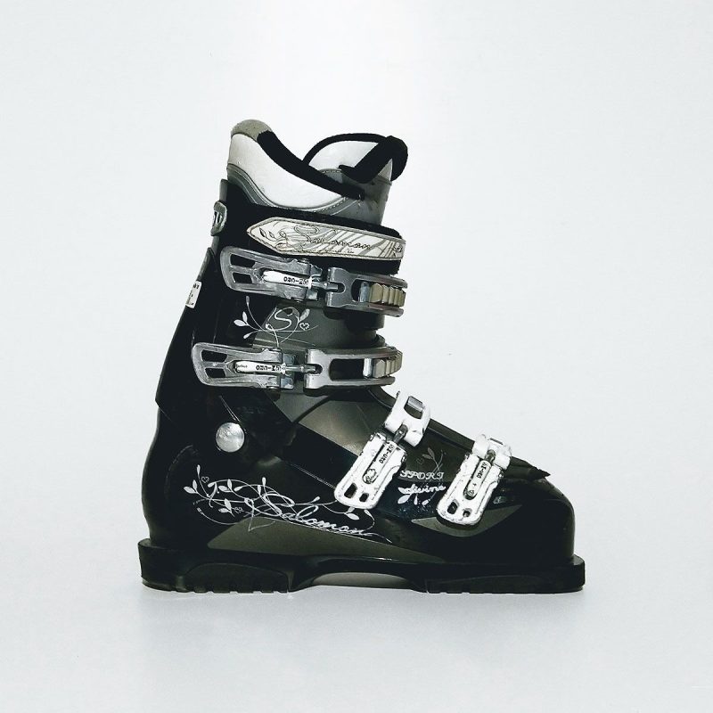 clapari-salomon-divine-sport-1 clapari-salomon-divine-sport-1