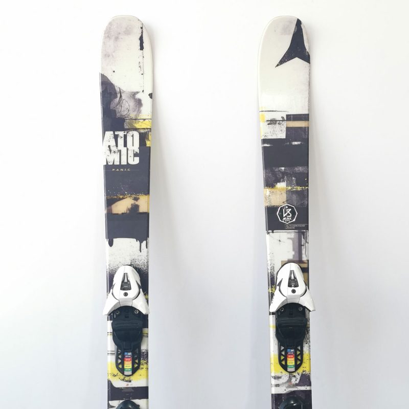 schiuri-atomic-panic-white-2103 schiuri-atomic-panic-white-2103