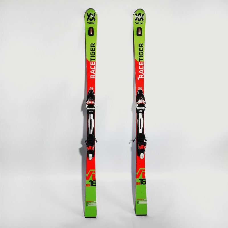 volkl-racetiger-gs18-2301