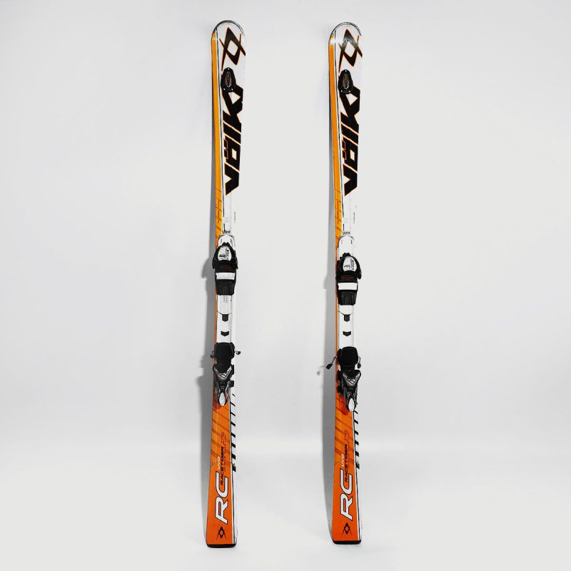 volkl-racetiger-rc-uvo-orange-2301 volkl-racetiger-rc-uvo-orange-2301