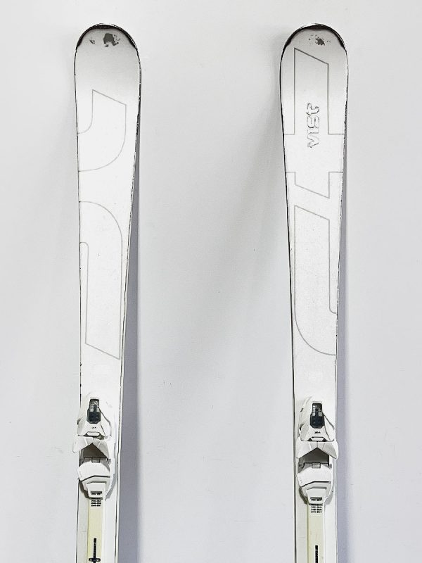 vist-white-exclusive-2402