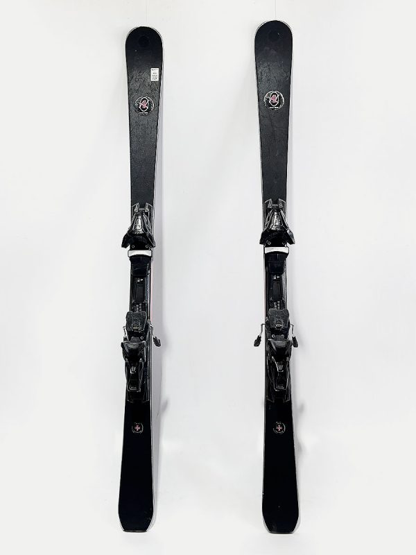 Schiuri AK Black