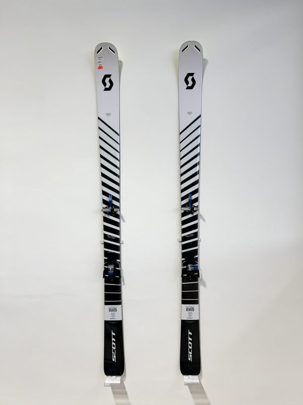 Schiuri Scott Proguide 89 + Legături Atk Kuluar 12 + Piei Foca